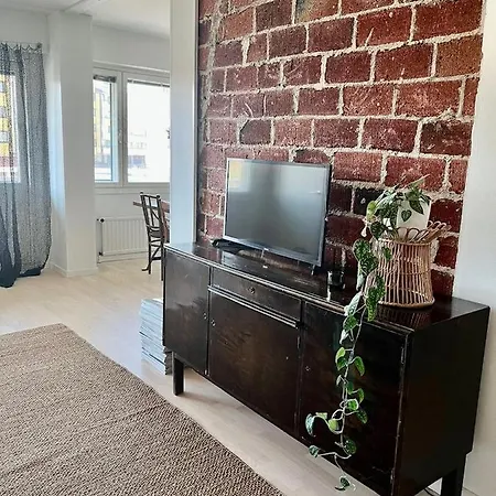 アパート Elviira